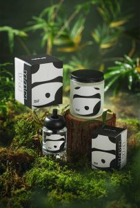 Panda car aromatherapy car reed diffuser decoration car aromatherapy essential oil