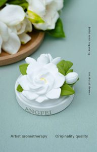 Gardenia Car Fragrance Diffuser Creative Plaster Sculpture Flower Car Fragrance Stone Decoration